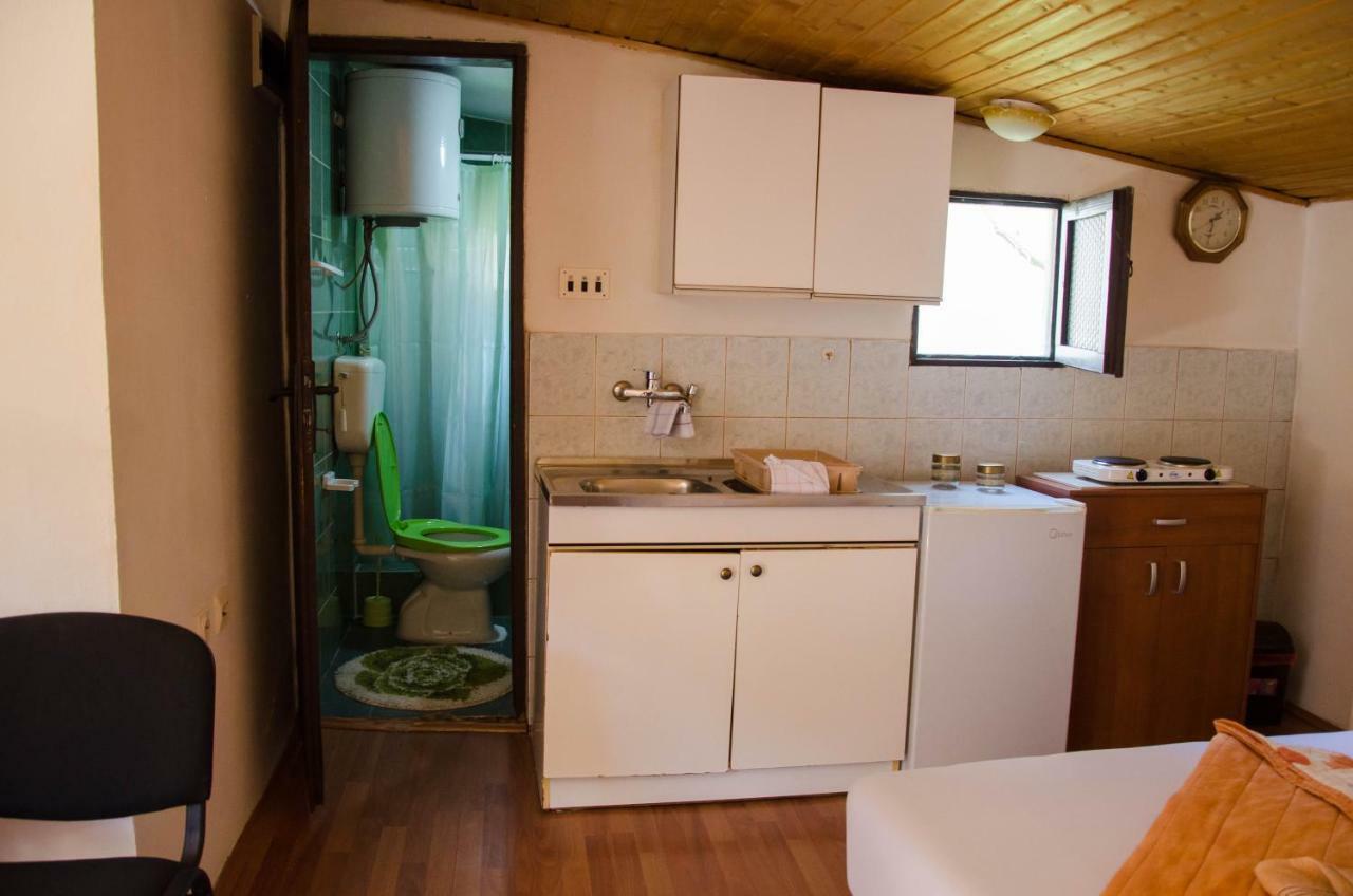 Studio-Apartman Milena Podgorica Eksteriør bilde